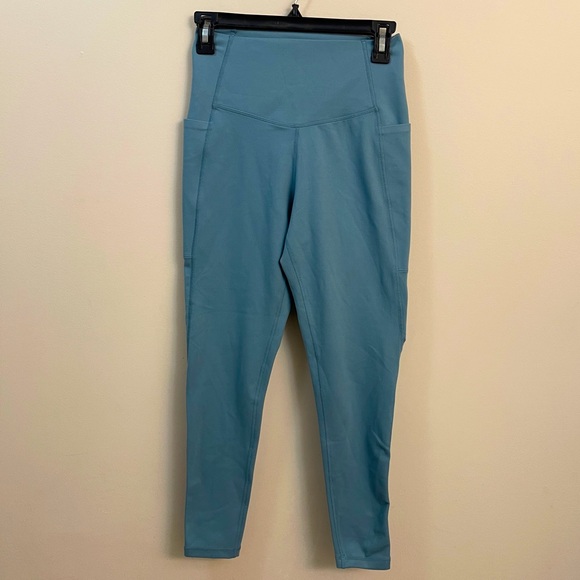 Danskin Pants - Danskin workout leggings in size medium